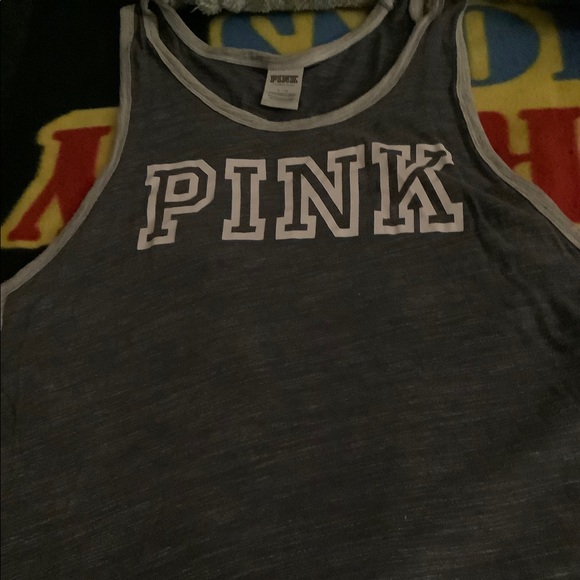 Vs pink tank🌸 - Picture 1 of 3